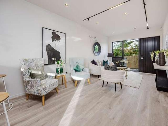 1/78 Cook Street, Howick, Manukau City