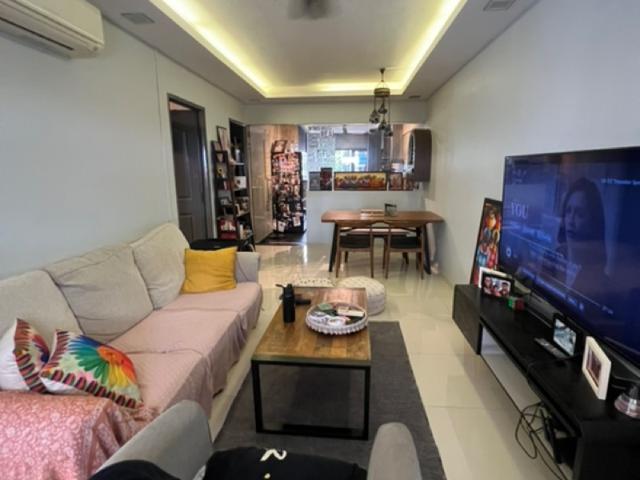 178 Bukit Batok West Avenue 8 HDB Apartment For Rent, $3,300, 2 Bed 2 Bath 785 sqft $4.20 psf