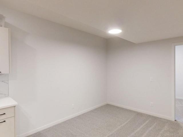 178 Legacy Glen Court Southeast Lower 2 Bedroom Apartment for Rent at 178 Legacy Glen Crt Se, Calgary, AB T2X 5J2