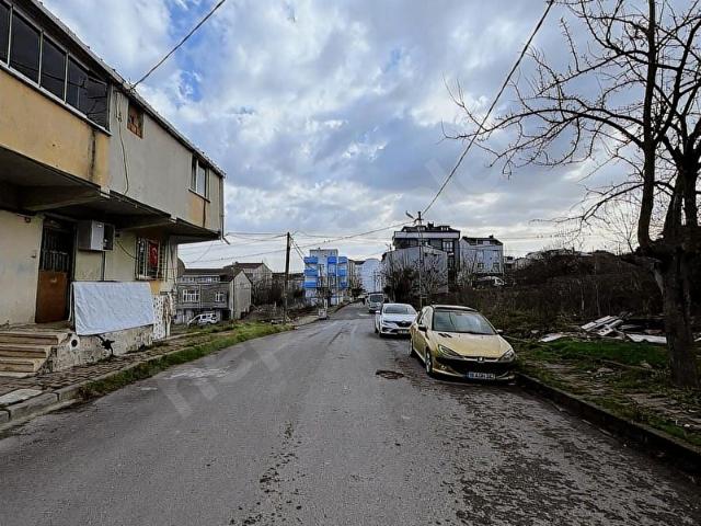 178 M2 KÖŞEBAŞI SATILIK UYGUN ARSA IMARLI IFRAZ