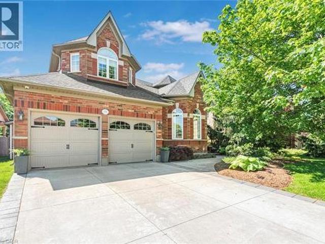 178 Valmont Court, Ancaster, ON, L9G 5A1 house for sale | Listing ID 40838 | Royal LePage