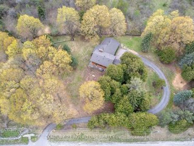 17940 Airport Road, Caledon, ON, L7K 2G8 house for sale | Listing ID W13452 | Royal LePage