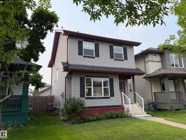1790 Street Nw, Edmonton, AB, T5Z 0A6 house for sale | Listing ID E4500 | Royal LePage