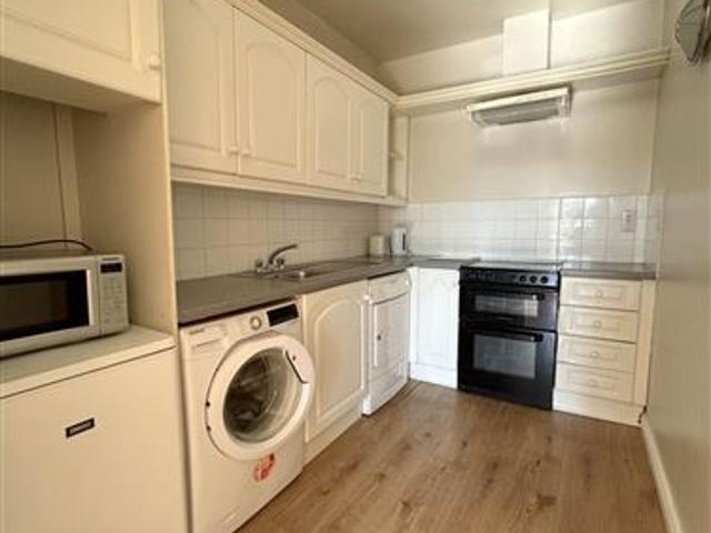 179,000 | 16 Millstream Court, Ennis, County Clare Location Ltd 5010 MyHome. Ie Residential