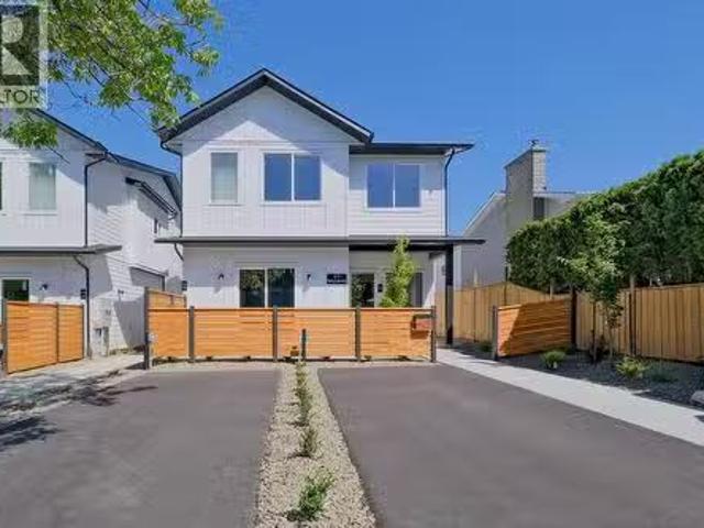 179 Kirkpatrick Avenue Unit# 102, Penticton, BC, V2A 3P4 hou.
