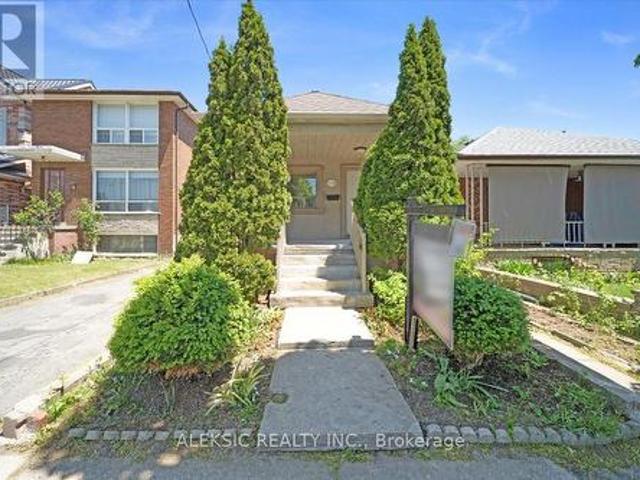 179 Thirtieth Street, Toronto, ON, M8W 3C6 house for sale | Listing ID W13441 | Royal LePage