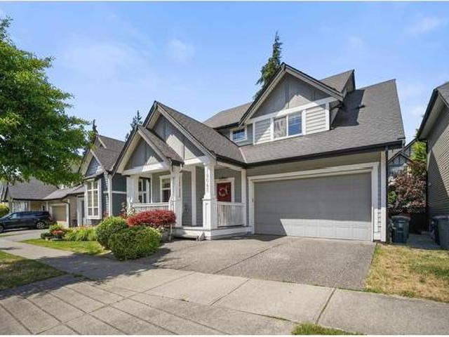 1804 A Avenue, Surrey, BC, V3S 7C5 house for sale | Listing ID R3141 | Royal LePage