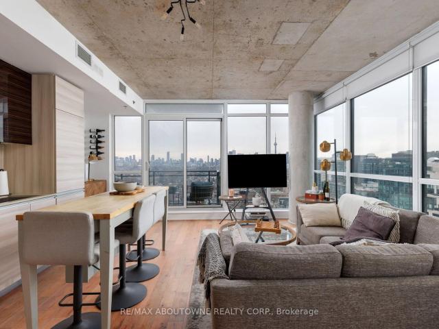 1804 20 Minowan Miikan Lane, Toronto | Leased, C13582 | Condos. Ca