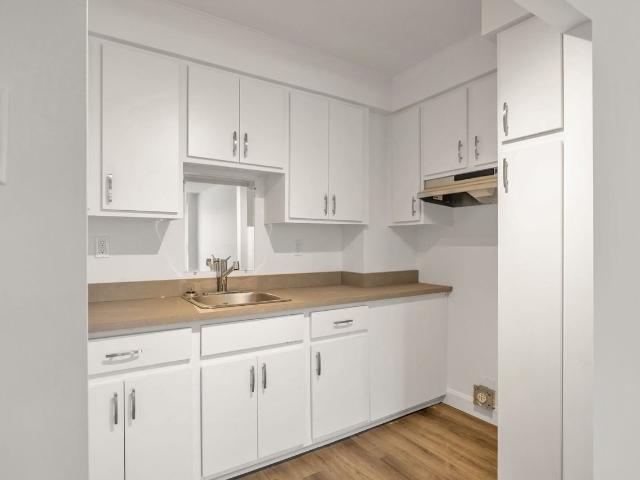 1805 Rue De Grandville 1 Bedroom Apartment for Rent at 1805 Rue De Grandville, Québec, QC G1J 1V7 Maizerets