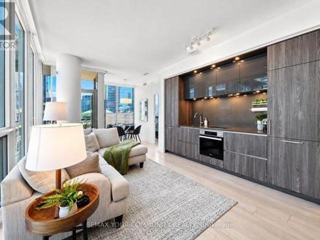 1806 15 Mercer Street, Toronto, ON, M5V 1H2 condo for sale | Listing ID C13613 | Royal LePage