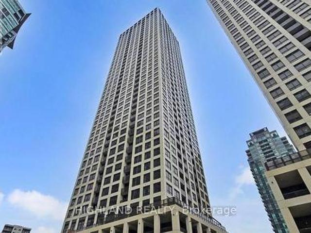 1808 30 Elm Drive W, Mississauga, ON, L5B 0N6 lease for lease | Listing ID W13075 | Royal LePage