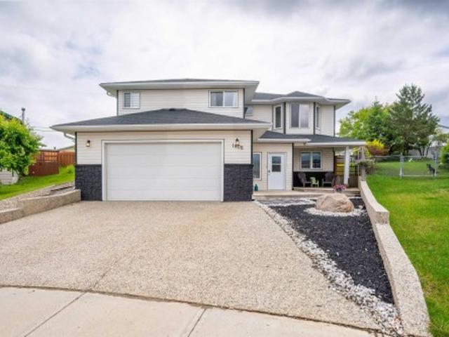 1808 7 Street, Cold Lake, AB, T9M 1M7 house for sale | Listing ID E4493 | Royal LePage