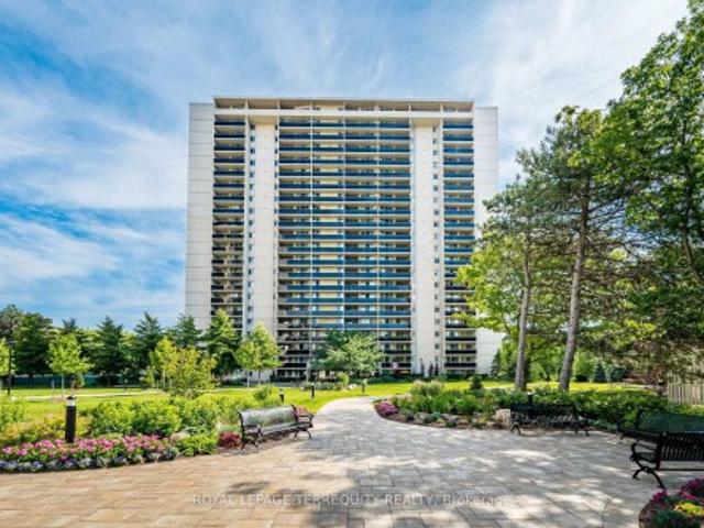 1809 Burnhamthorpe Road, Toronto, ON, M9C 4W1 condo for sale | Listing ID W13517 | Royal LePage