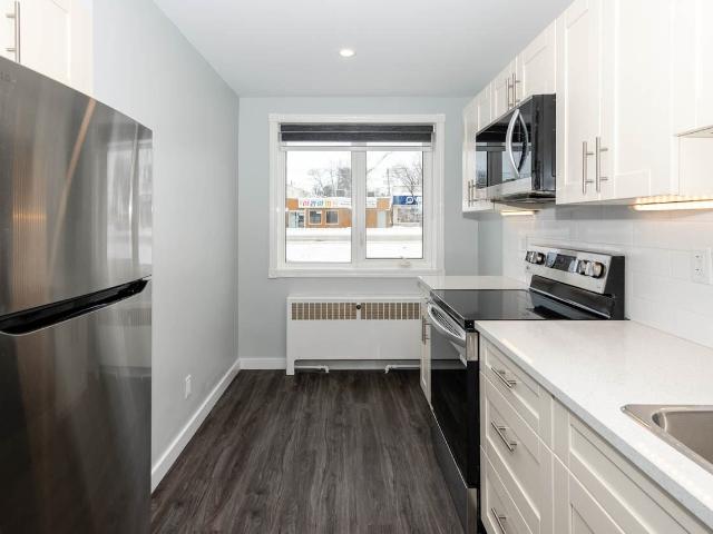 1800 Portage Avenue 1 Bedroom Apartment for Rent at 1800 Portage Ave, Winnipeg, MB R3J 0G3 Bruce Park