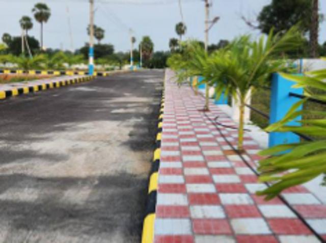 1800 Sq. ft Plot for Sale in Madhapur, Hyderabad