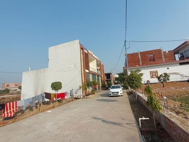 1800 Sq.Ft. Plot in Sector 6 Wave City Ghaziabad Listing ID: #10316