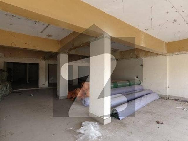 1800 Sqft Shop Available For Sale
