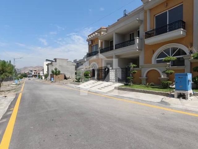 1800 Square Feet Residential Plot In Faisal Hills For sale At Good Location