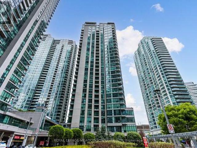 1801 12 Yonge Street, Toronto, ON, M5E 1Z9 condo for sale | Listing ID C12191 | Royal LePage