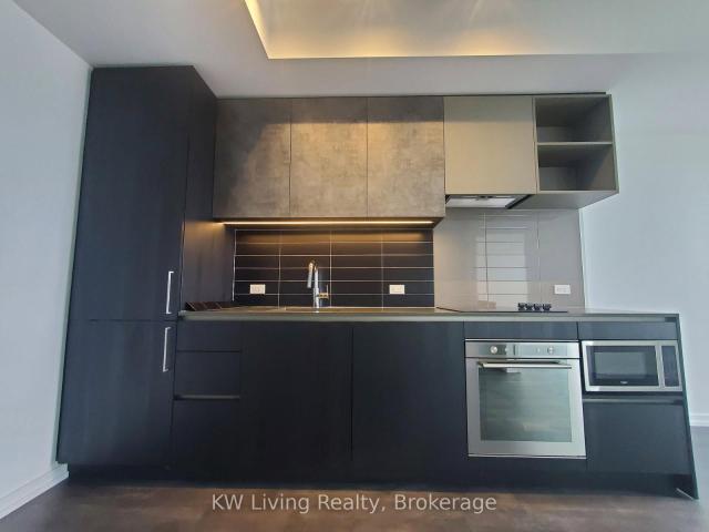 1801 1 Portage Parkway, Concord | For Sale @ $388,000 | Condos. Ca