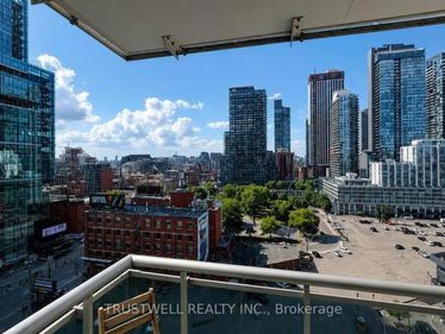 1802 Front Street W, Toronto, ON, M5V 3R8 lease for lease | Listing ID C13581 | Royal LePage