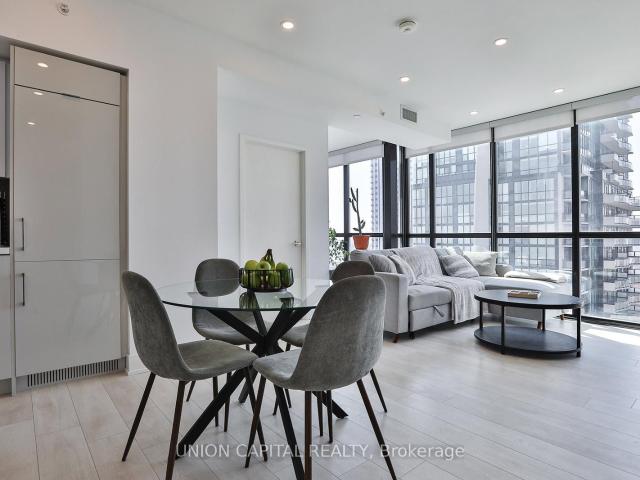 1802 2 Highway 7 Road, Concord | For Sale @ $615,000 | Condos. Ca