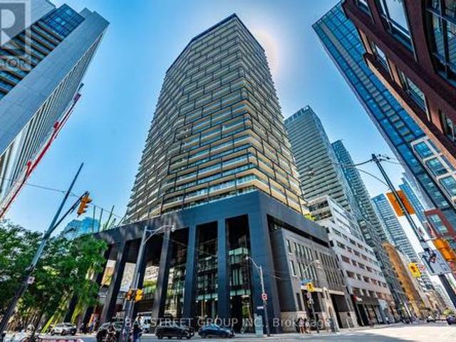 1803 Peter Street, Toronto, ON, M5V 0M2 condo for sale | Listing ID C13515 | Royal LePage