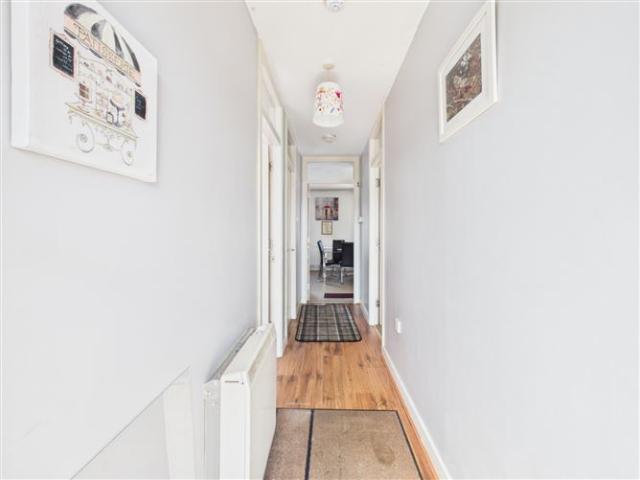 180,000 | Apartment 27, Bridgeview Court, Bridge Street, Waterford Sherry FitzGerald John Rohan 5012 MyHome. Ie Residential