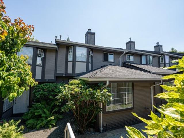 180 1 Castle Crescent, Port Coquitlam, BC, V3C 5R4 townhouse for sale | Listing ID R3143 | Royal LePage