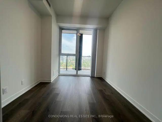 180 Front Street East #4016