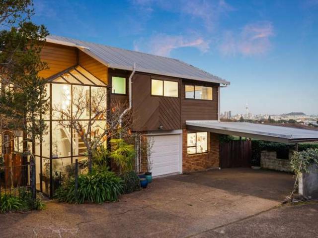 1/80 Onewa Road, Northcote Point, North Shore City
