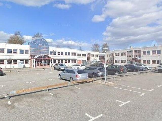 180 m2 kontor uthyres i Husie