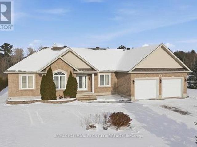 180 Sophie Street, Clarence Rockland, ON, K4K 1K7 house for sale | Listing ID X12613 | Royal LePage