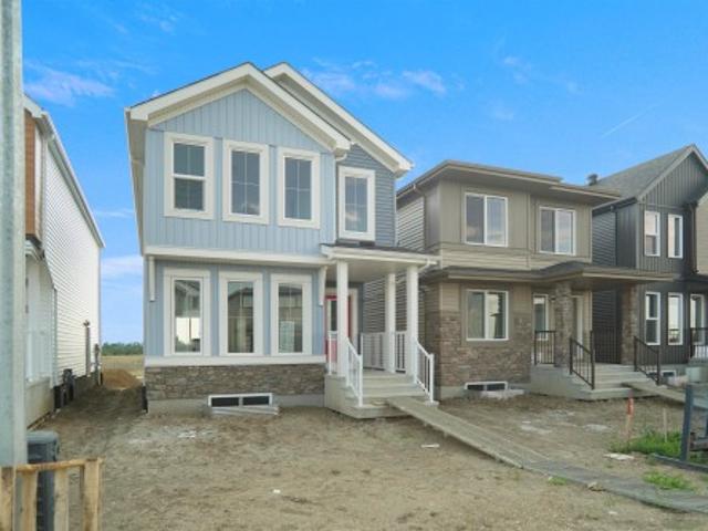 1816 A Street, Edmonton, AB, T5Z 0T4 house for sale | Listing ID E4478 | Royal LePage