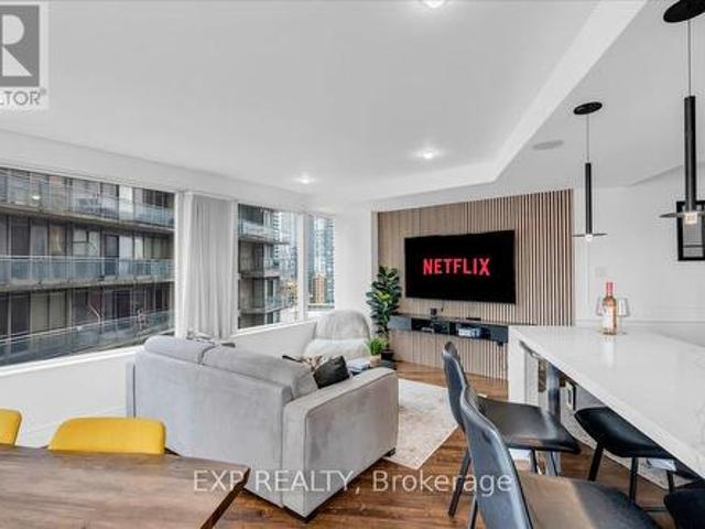 1816 Victoria Street, Toronto, ON, M5B 2R3 condo for sale | Listing ID C12271 | Royal LePage