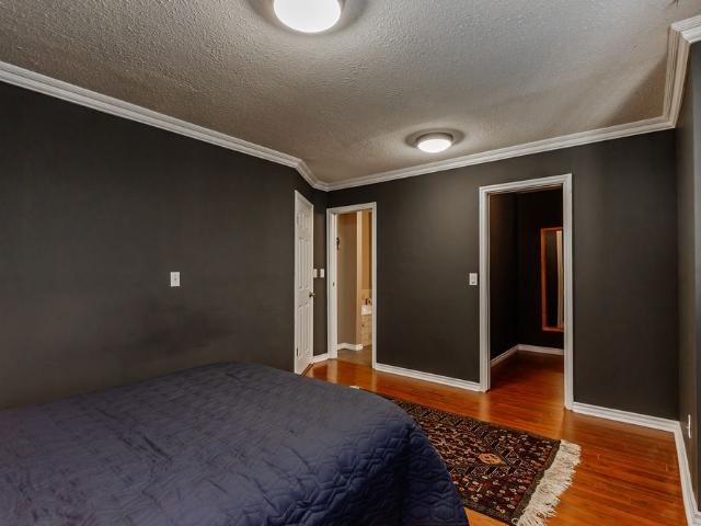 1817 Reeves Place