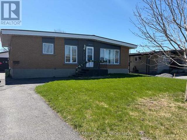 1817 Shearer Avenue, Cornwall, ON, K6H 2H4 house for sale | Listing ID X13218 | Royal LePage