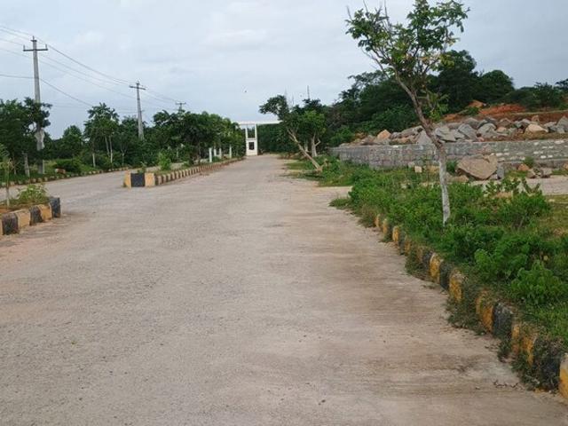 1810 Sq.Ft. Plot in Badlapur East Thane Listing ID: #10258