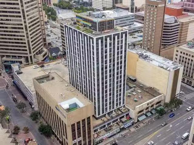 1810 10024 Jasper Avenue, Edmonton, AB, T5J 1R9 condo for sa.