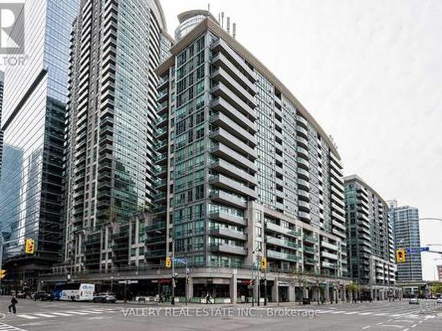 1810 51 Lower Simcoe Street, Toronto, ON, M5J 3A2 lease for lease | Listing ID C13167 | Royal LePage