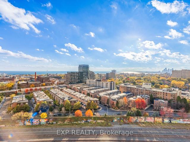 1811 1 Queen Street W, Toronto | Leased, C12516 | Condos. Ca