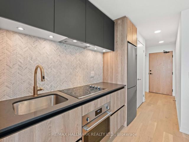 1812 7 Bathurst Street, Vaughan | 1Beds/1Bath, Condo, $449,000 | Condos. Ca