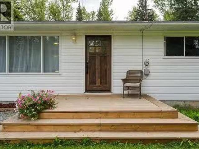 18130 Walnut Road, Prince George, BC, V2K 5V5 house for sale.
