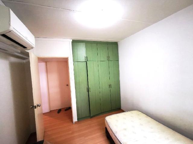 181 Stirling Road HDB Apartment For Sale, $880,000, 3 Bed 2 Bath 1,023 sqft $860.00 psf