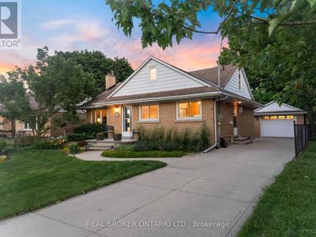 181 Rodney Street, Waterloo, ON, N2J 1G4 house for sale | Listing ID X13525 | Royal LePage