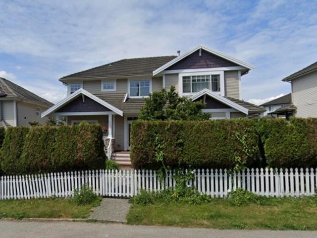1826 Avenue, Surrey, BC, V3S 0M3 house for sale | Listing ID R3106 | Royal LePage