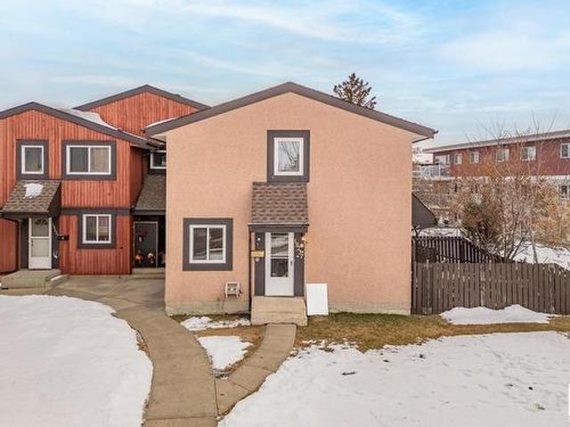 1823 Avenue, Edmonton, AB, T5T 1T7 townhouse for sale | Listing ID E4429 | Royal LePage