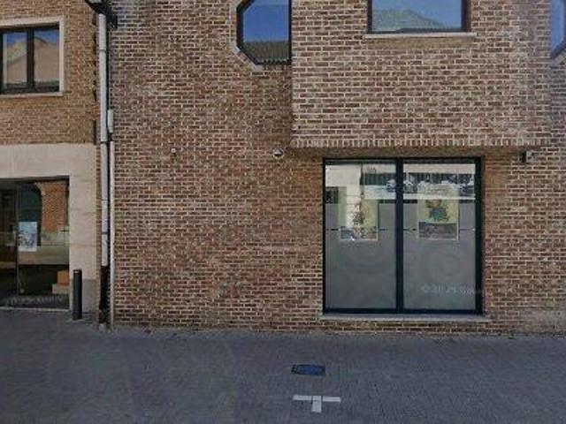 182 m2 office space for sale in Bree