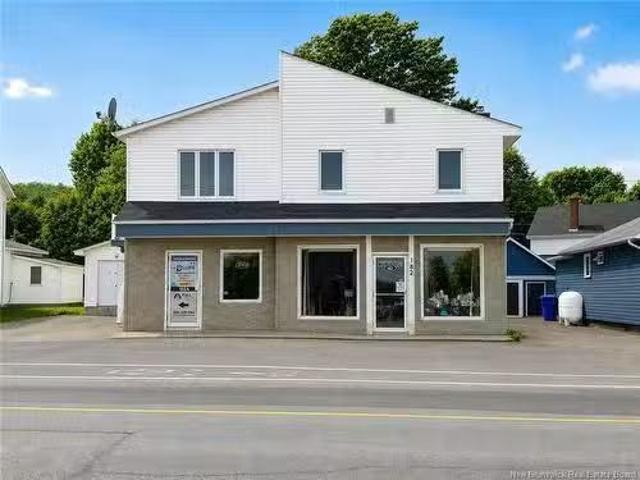182 Portage St, Grand Falls, NB, E3Z 2Y9 commercial for sale.