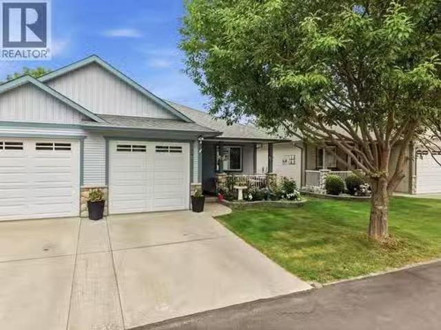 1836 Greenfield Avenue Unit# 16, Kamloops, BC, V2B 8T2 house.